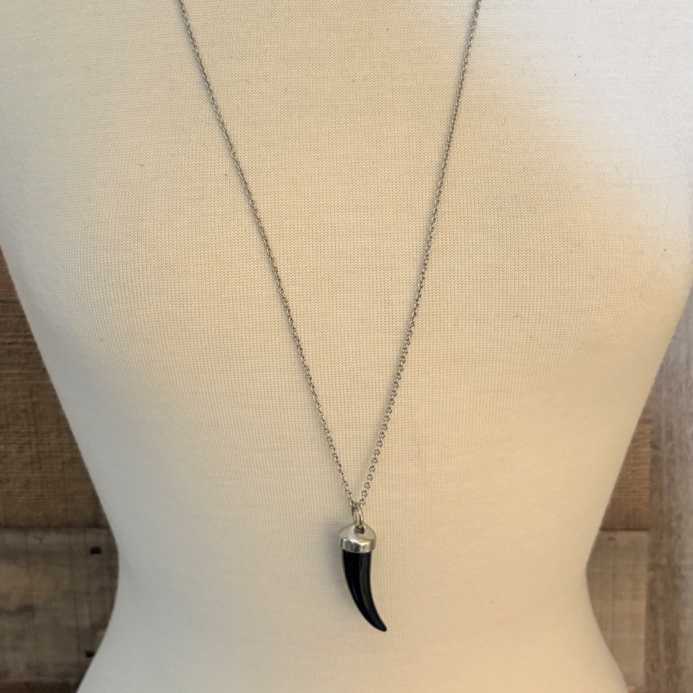 Black Tusk Pendant Necklace Silver Tone Cable Chain Adjustable 19 Inch